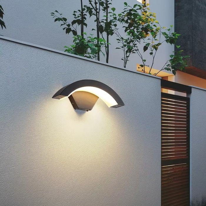 Waterproof LED Wall Light IP65 for Outdoor Path and Porch Lighting