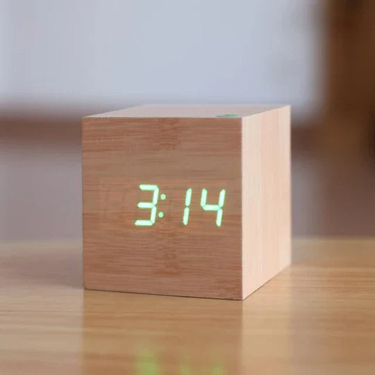 Modern Digital Wood Clock - SJ Backyard